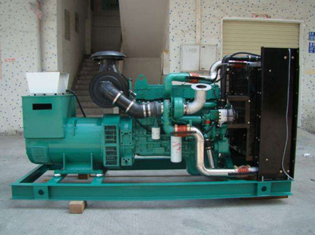 冷水江1100kw康明斯柴油发电机组